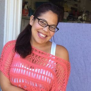 Meet your Posher, Lisa